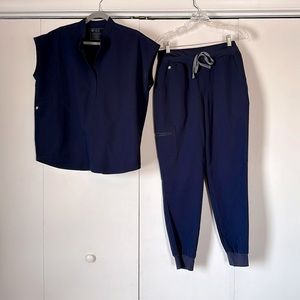 Figs navy blue scrub set top bottom size M Medium jogger boxy technical Women’s